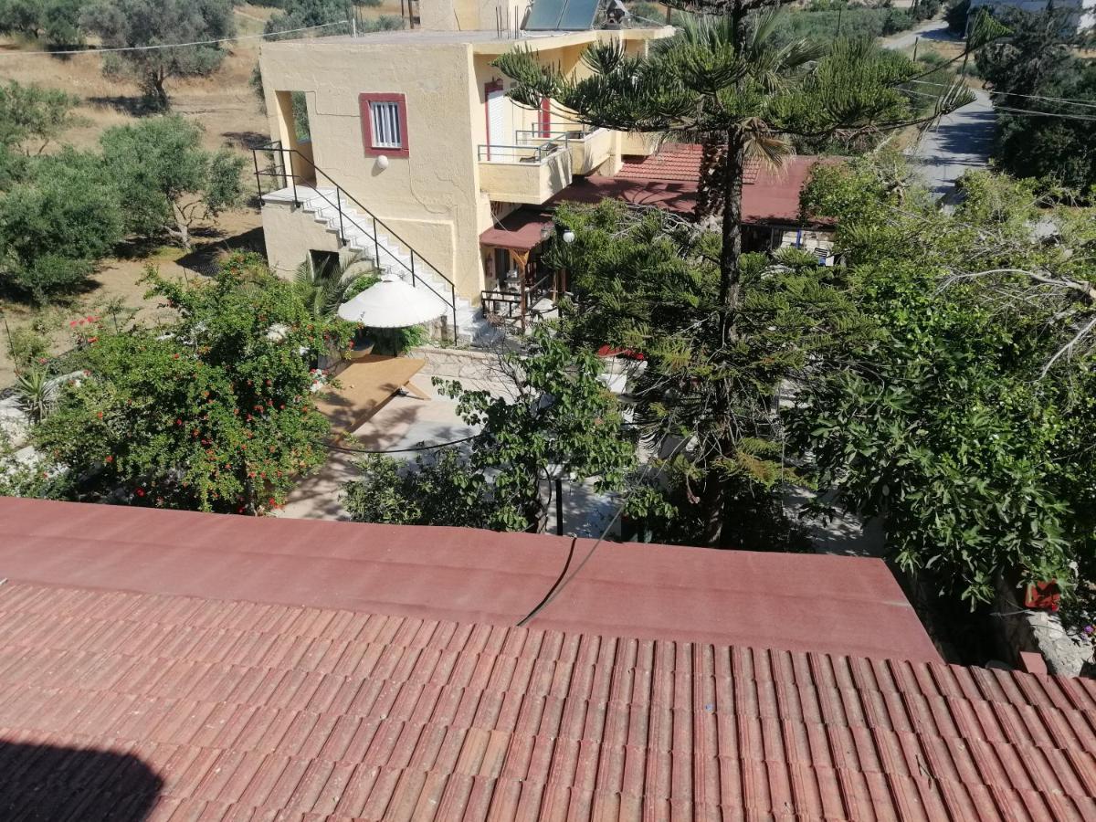 Villa Costas - Popi Sívas Екстериор снимка