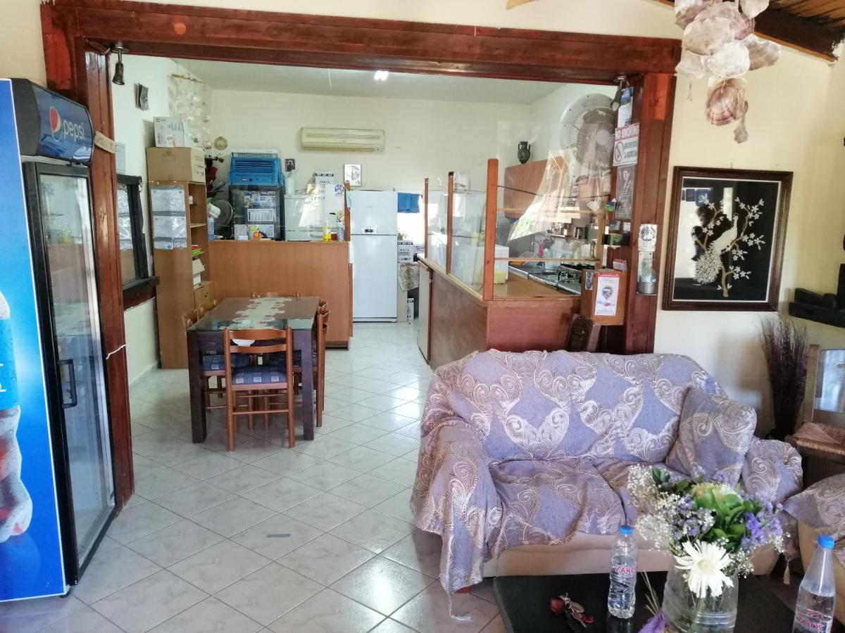 Villa Costas - Popi Sívas Екстериор снимка